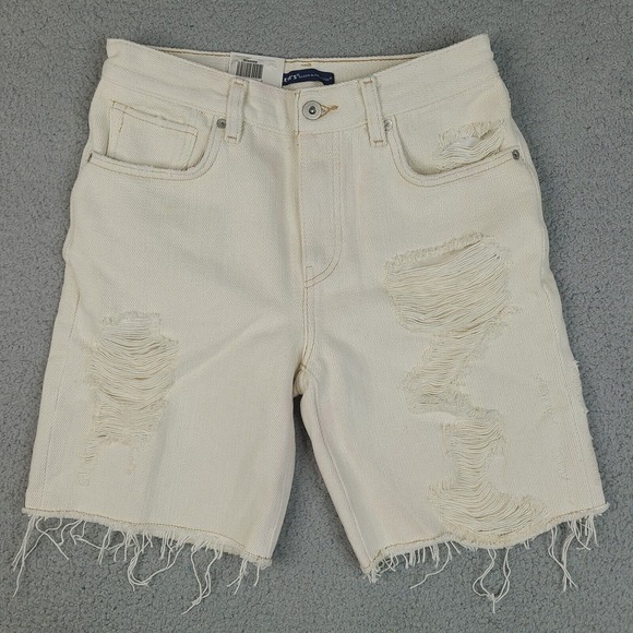 Levi’s Shorts Womens Size 25 (Measured 28 Waist) Made & Crafted Relaxed Distress - Picture 1 of 16